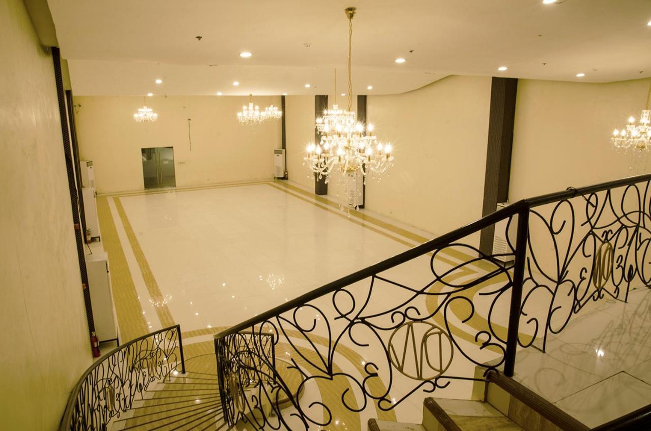 Dreamwave Hotel Ilagan Zewnętrze zdjęcie
