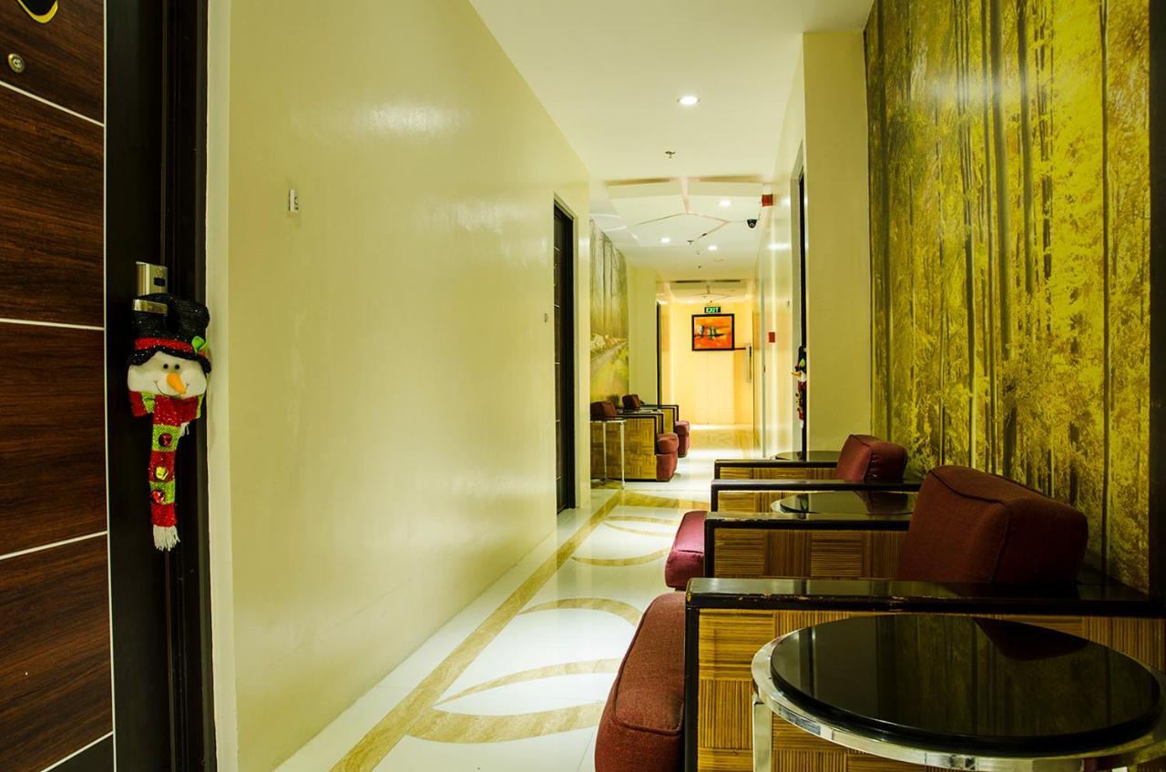 Dreamwave Hotel Ilagan Zewnętrze zdjęcie